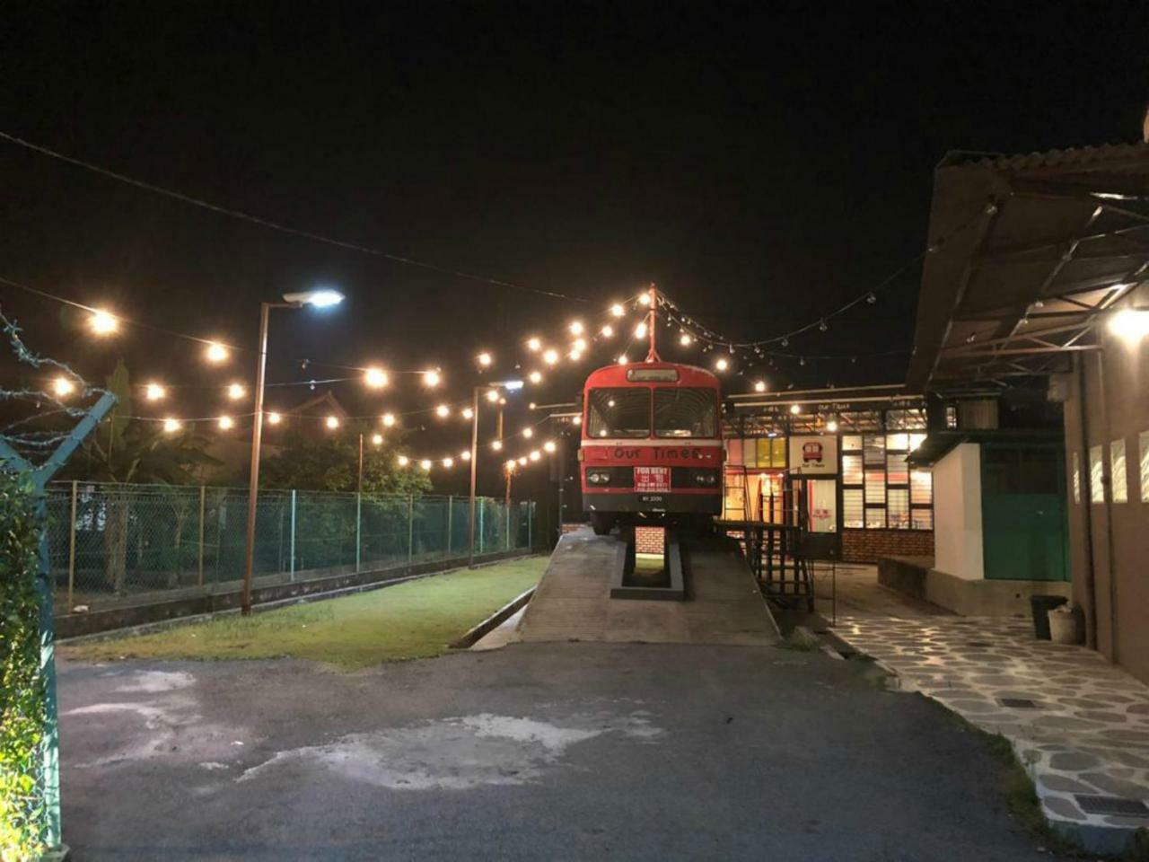 The Wood Boutique Hotel Muar Buitenkant foto