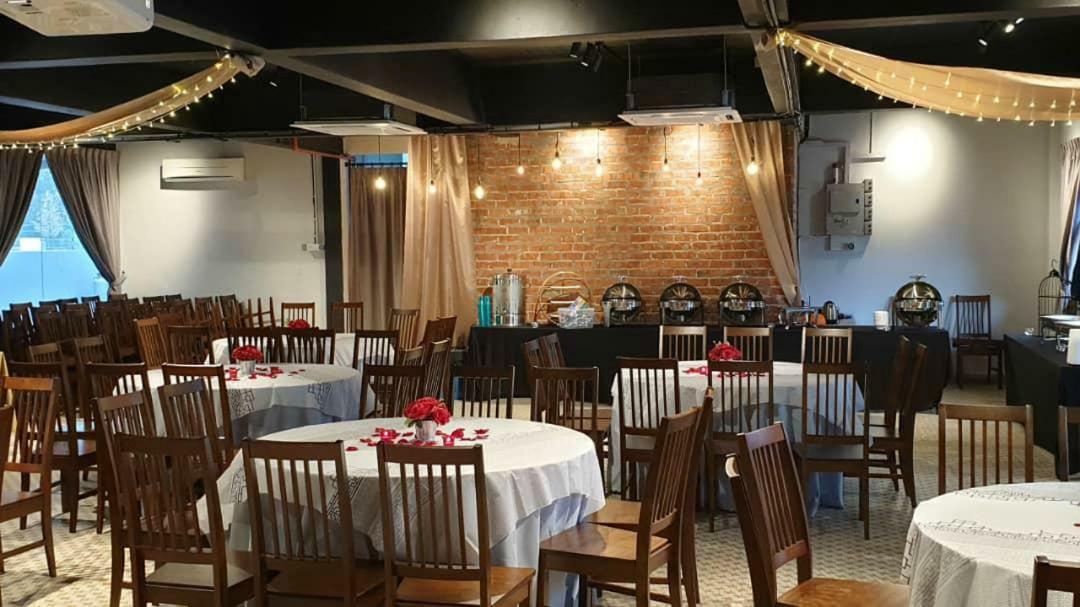 The Wood Boutique Hotel Muar Buitenkant foto
