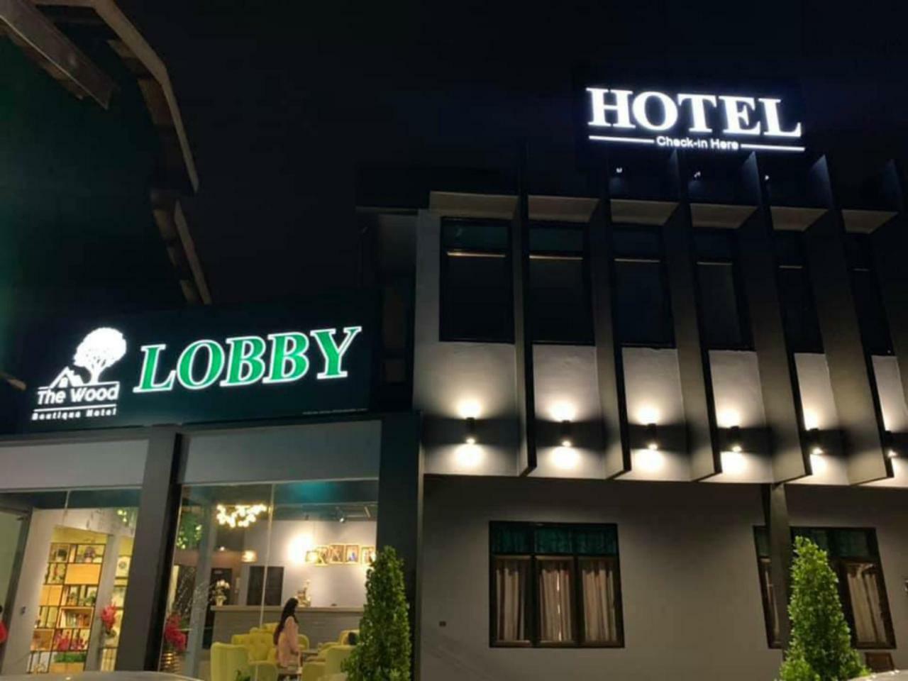 The Wood Boutique Hotel Muar Buitenkant foto