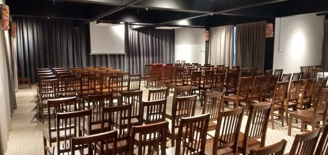 The Wood Boutique Hotel Muar Buitenkant foto