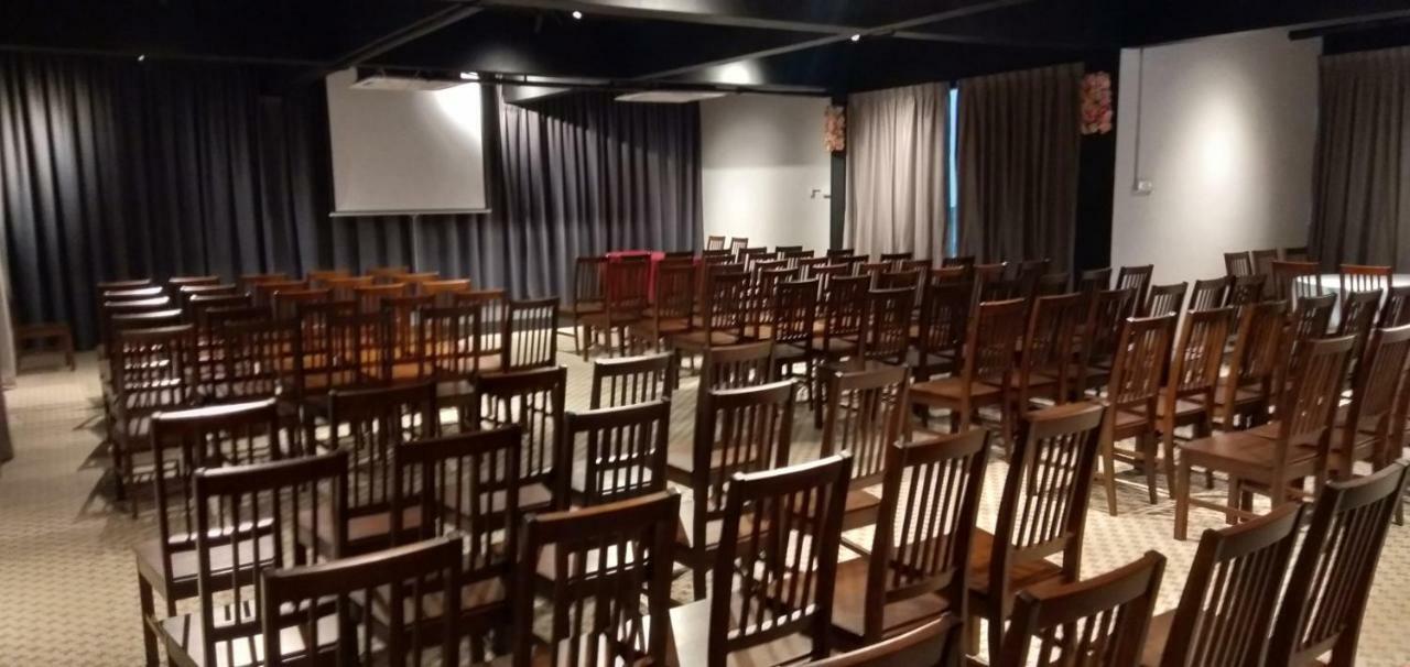The Wood Boutique Hotel Muar Buitenkant foto