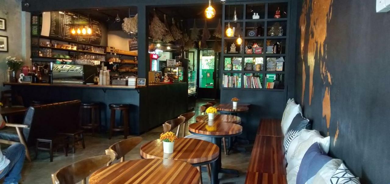 The Wood Boutique Hotel Muar Buitenkant foto